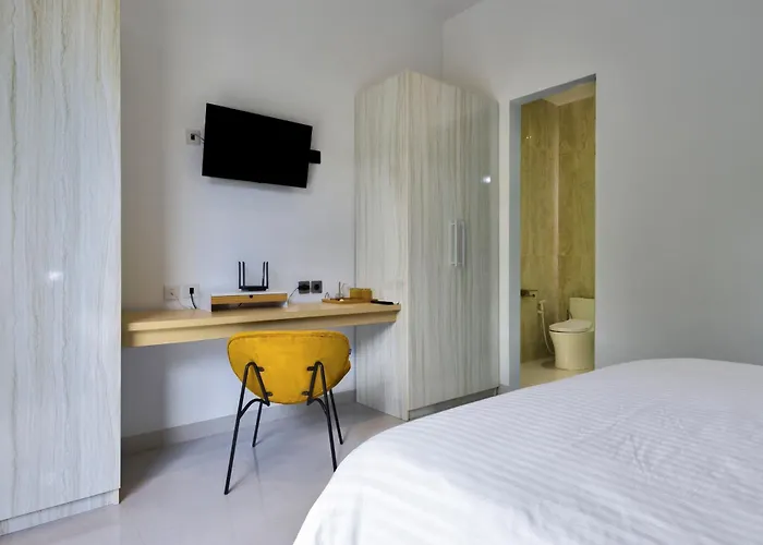 Em 4* Seminyak